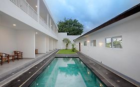 Maisaba Canggu Hotel & Coworking Space