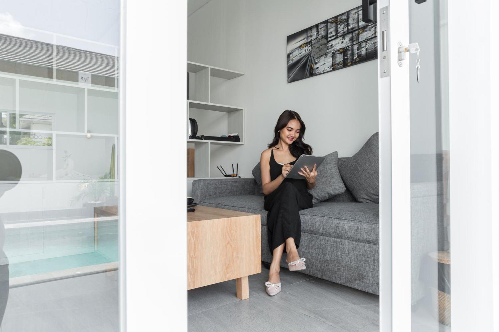 Maisaba Canggu Hotel & Coworking Space Экстерьер фото