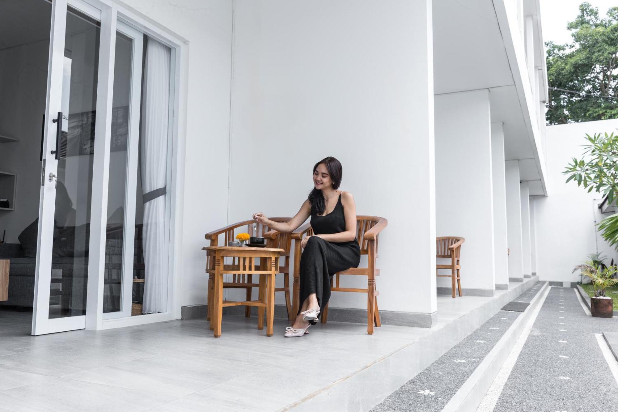 Maisaba Canggu Hotel & Coworking Space Экстерьер фото